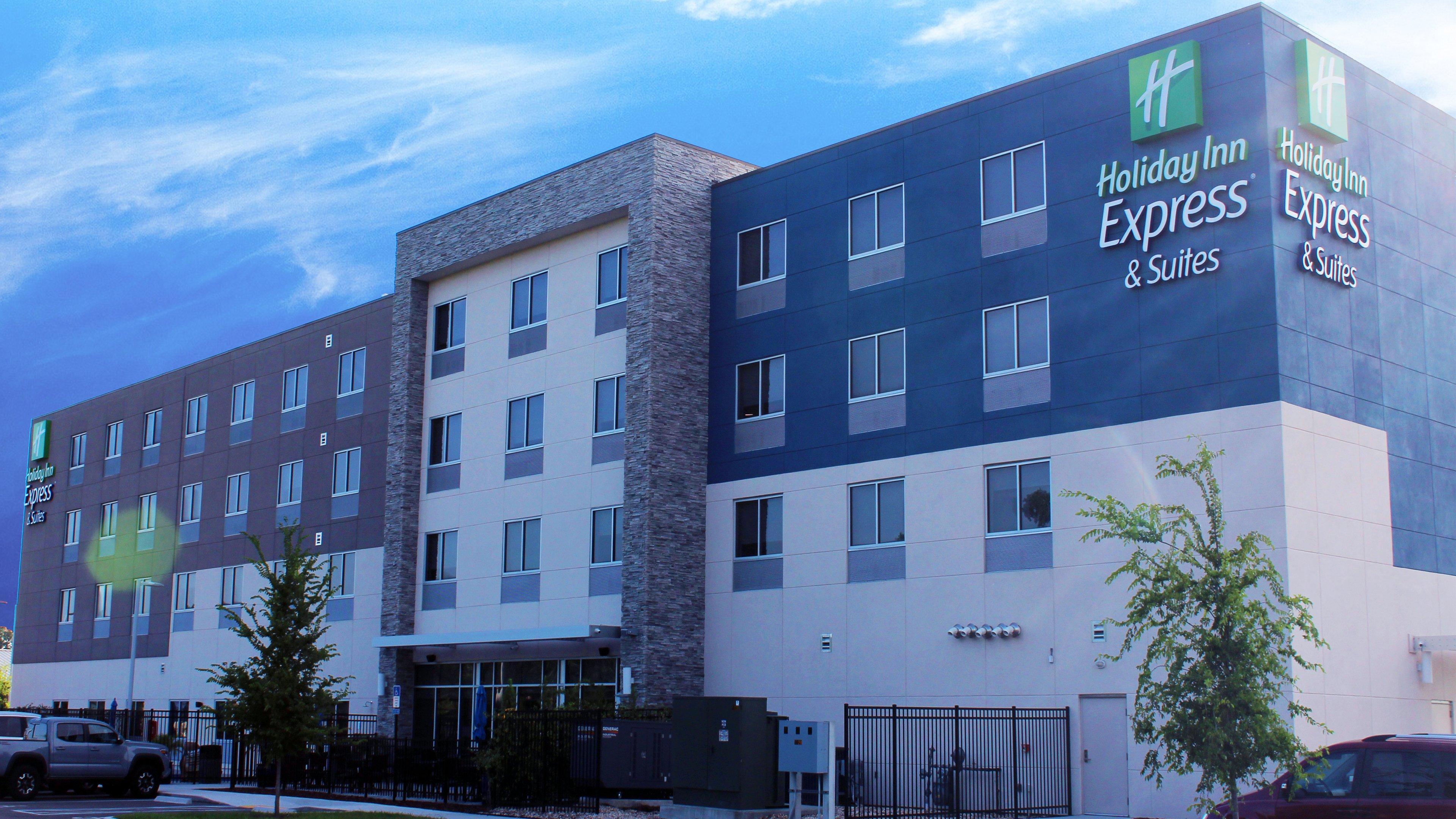 Holiday Inn Express & Suites - Jacksonville W - I295 And I10 By Ihg Exterior foto